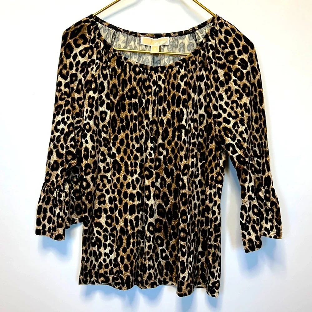 Nwt Michael Kors leopard print gathered round neck top with ruffled sleeves M
